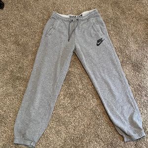 Nike joggers